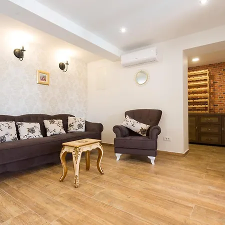 Dida Dinko - Peaceful Getaway W/ Pool & Bbq Villa *